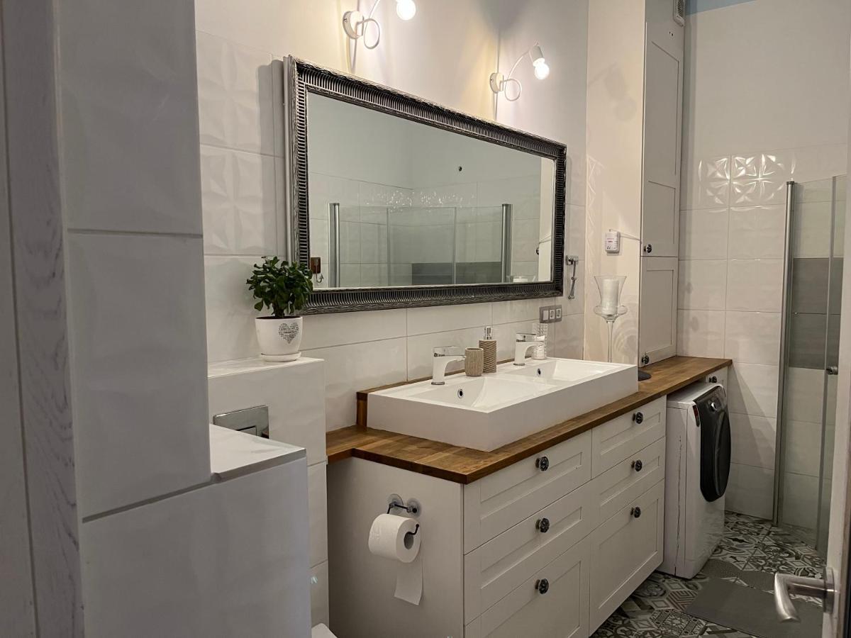 Ferienwohnung Apartament Przy Ratuszu Barczewo Exterior foto