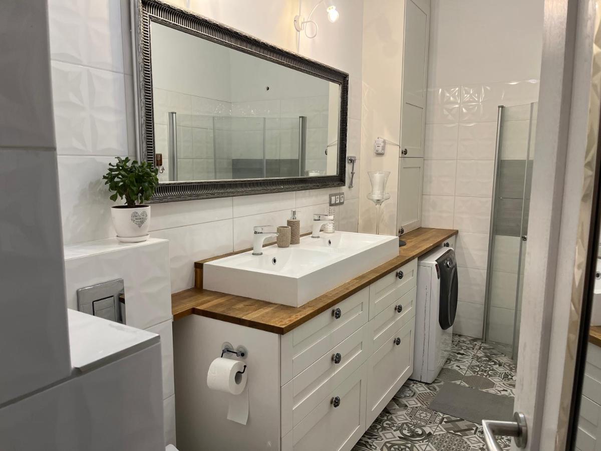 Ferienwohnung Apartament Przy Ratuszu Barczewo Exterior foto